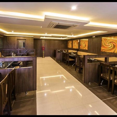 Plaza Hotel Trichy Tiruchirappalli Kültér fotó