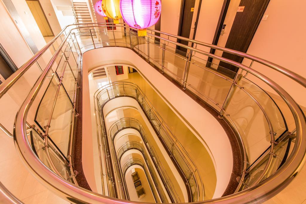 Plaza Hotel Trichy Tiruchirappalli Szoba fotó